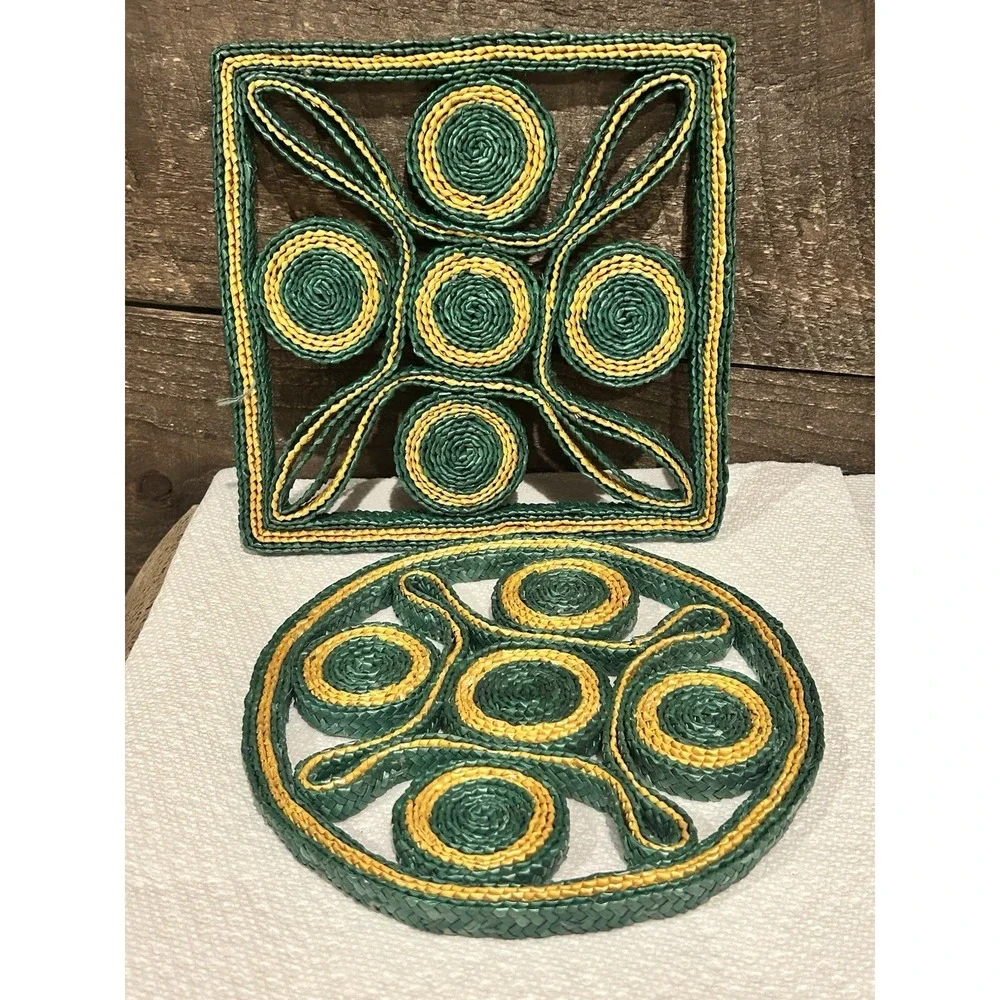 Lot of 2 Square Rattan Wicker Raffia Woven Straw Hot‎ Pad Trivets Green VTG